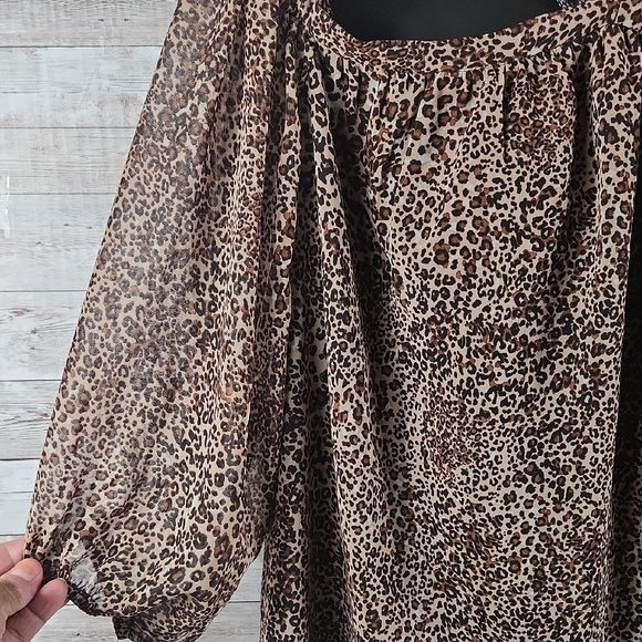 1 STATE, Leopard Print Off-Shoulder Blouse, 3/4 elastic Sleeves. - Picture 2 of 6